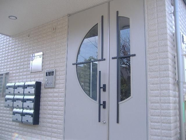【エントランス】 | リヴェール学園町