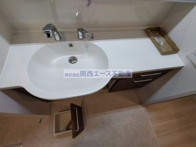  | サニープレイスB棟