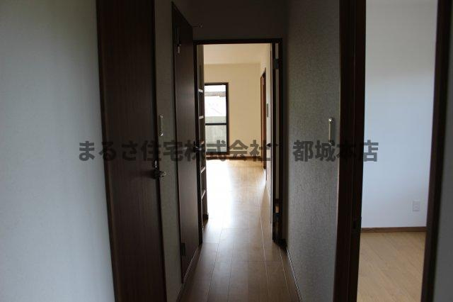 Ｎｏａｈ天神２の内装