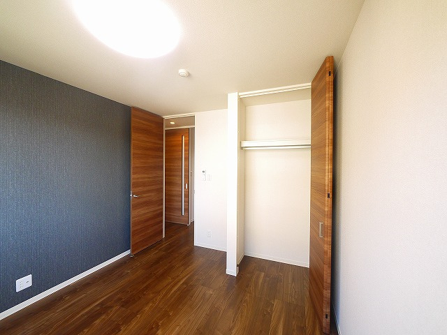 シャーメゾンハイメルの洋室|広々とした洋室です