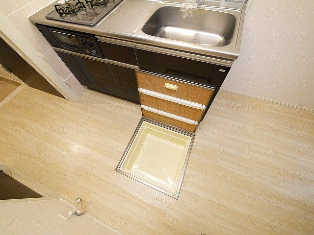 ファインパークの収納|調味料などを収納できます