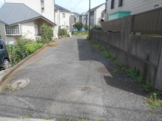 【前面道路含む現地写真】