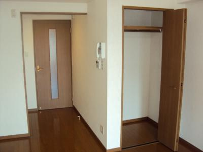 エスト堀川の収納