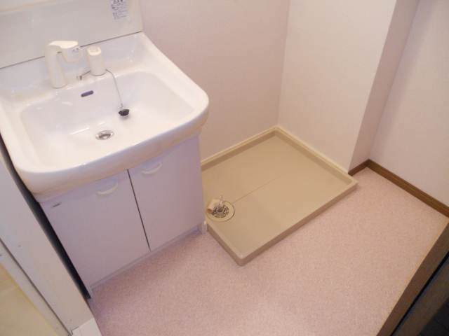 エスト堀川の洗面所|洗面脱衣所