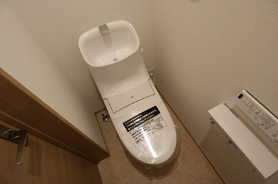 【トイレ】 | エレア―ジュ西明石駅前Ⅲ