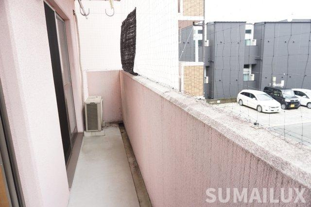 熊本市中央区黒髪１丁目の賃貸マンションのバルコニー