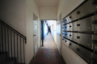 【エントランス】 | ブルーハイツ39 | 落ち着いたエントランスです