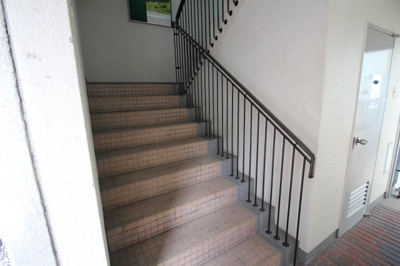 【その他共用部分】 | ブルーハイツ39 | 階段