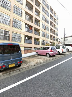 【駐車場】 | ニックハイム上池台 | 平置き駐車場