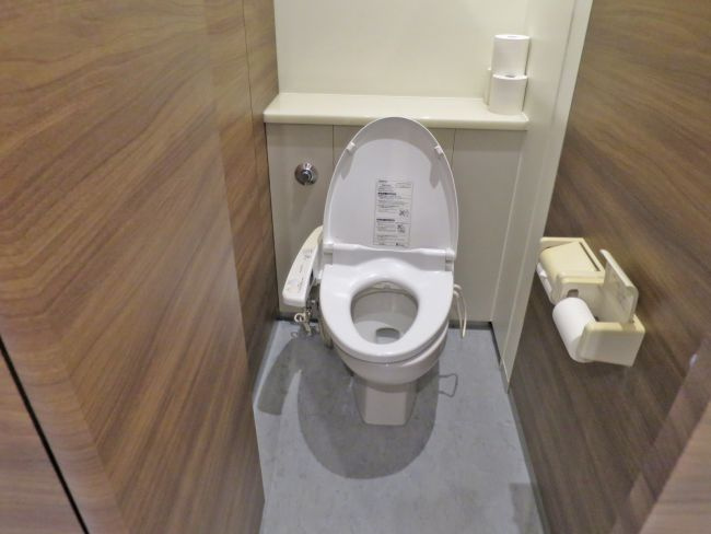 【トイレ】 | 梅田スクエアビル