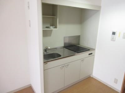 アテナリー右京のキッチン