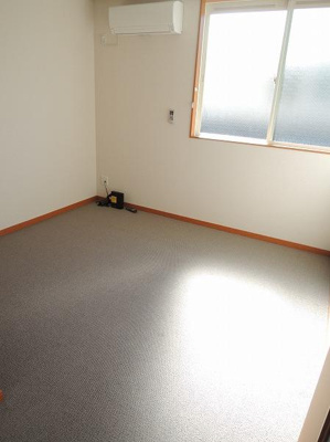 【居間・リビング】 | 南逆井 | 同タイプ室内