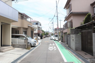 【前面道路含む現地写真】