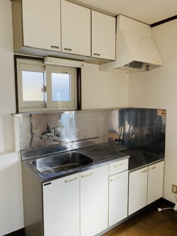 サントルモトミヤ　Dのキッチン