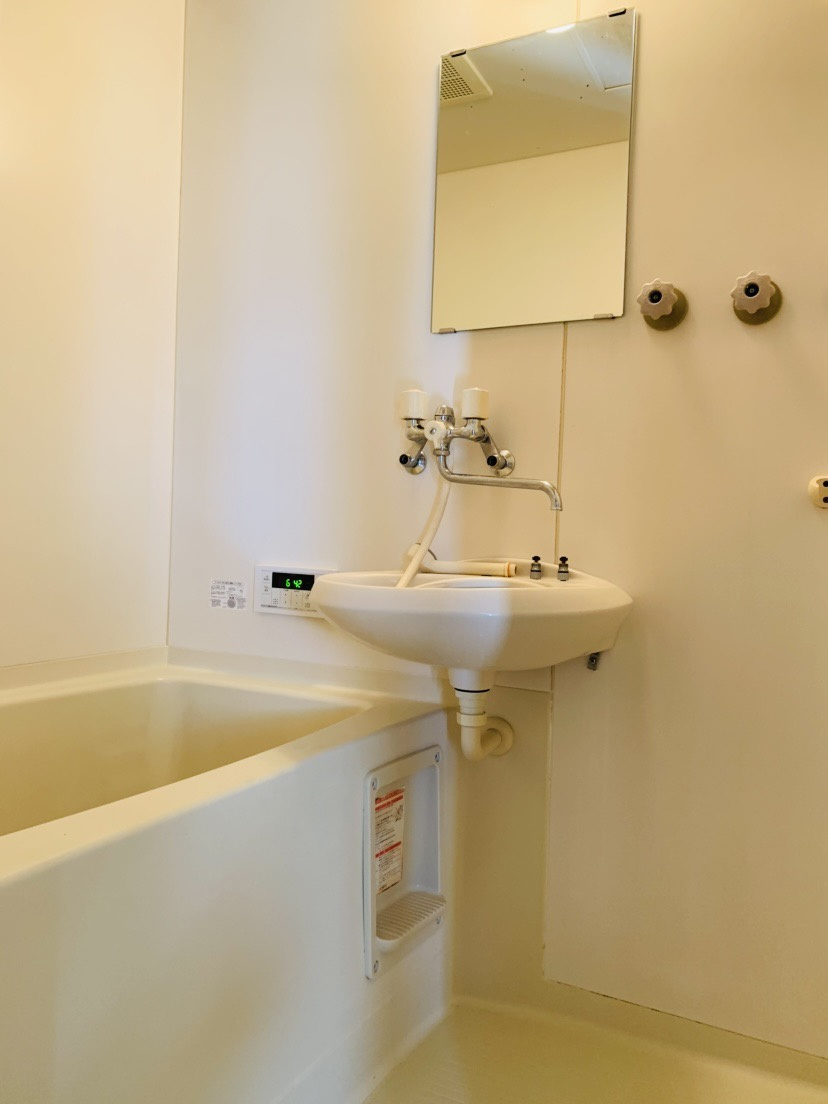 サントルモトミヤ　Dの浴室