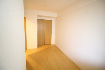 【洋室】 | ハートフル湊川