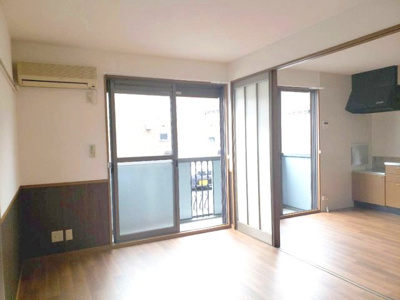 【居間・リビング】 | セジュール結城　Ａ