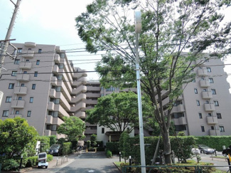 【外観】 | 8階南西角部屋につき採光・風通し良好です。収納力のあるWIC設置。
お子様のお昼寝にも便利なリビング横に和室がございます。