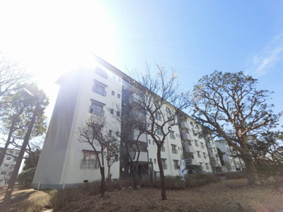 【外観】 | 片倉台団地3街区4号棟 | 外観部分