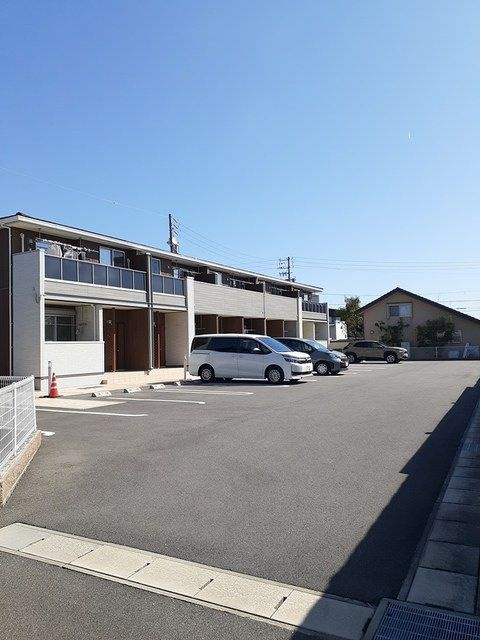 ミレニアポートの駐車場