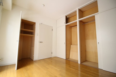 【寝室】 | ディーズレジデンス