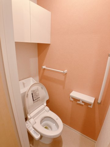 セシルのトイレ