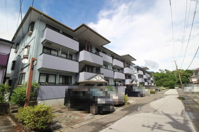 セゾン・メルヴェーユ冬棟Aの外観|外観です