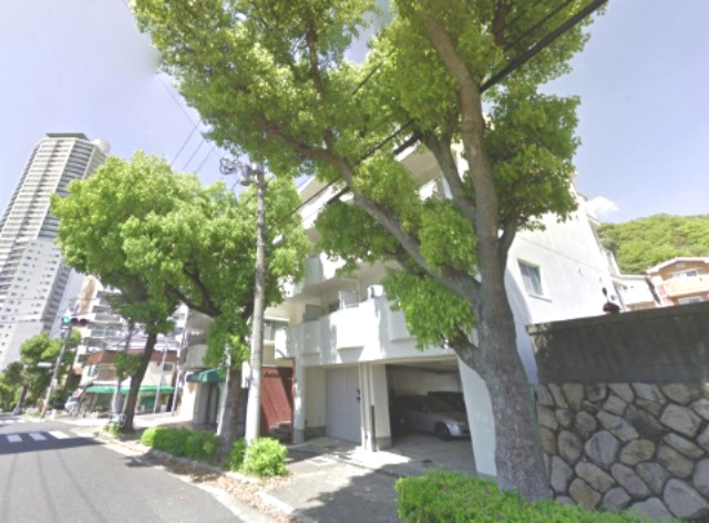 メゾン新神戸の外観