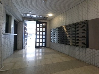 【エントランス】 | 烏山ダイカンプラザⅠ号館