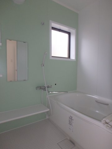 連島町鶴新田リフォーム済中古戸建の地図