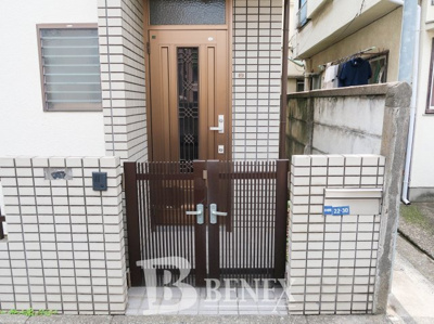 【エントランス】 | 若松町戸建住宅 | 若松町戸建住宅のエントランスです