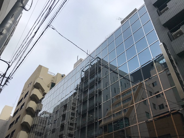 コア京橋ビルの外観