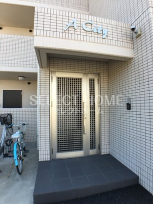【エントランス】 | A・City羽根 | ゆとりのあるエントランスです