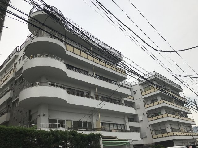 赤坂オフィスハイツの外観