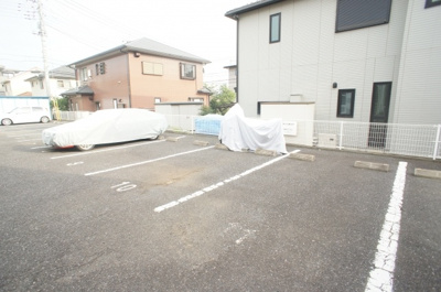 【駐車場】 | レオパレスイースト