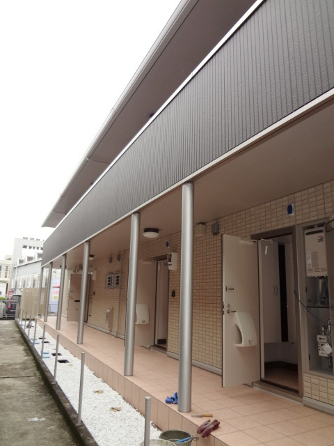 イーストパーク【10，000円キャッシュバック対象物件】のエントランス|毎日通るエントランスはこのようになっています