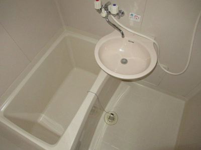 【浴室】 | M・Sunrise（エム・サンライズ）（久宝寺口賃貸） | ゆったり過ごせるお風呂です