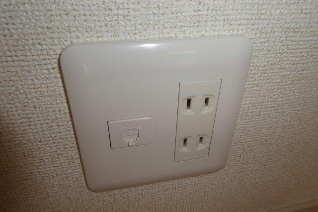 ライツェント・シックⅡの設備|電話モジュラー