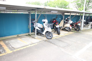 【その他共用部分】 | キレイに清掃されたバイク置場です♪
