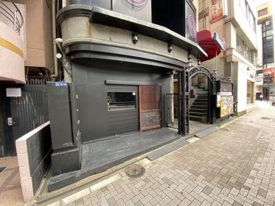 【外観】 | グレイト綱ビル１階