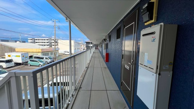 ハイツ若葉のエントランス