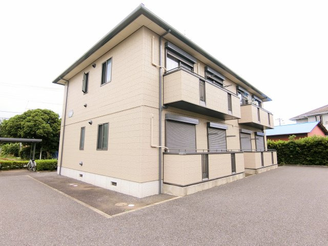 グランドパレスBの外観