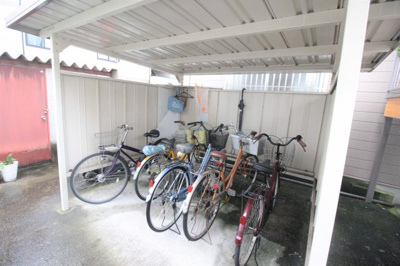 【その他共用部分】 | ロイヤルシビックハイツ | ★屋根付き駐輪場★