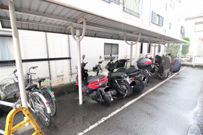 【その他共用部分】 | エスポワール（刑部） | ★屋根付き駐輪場★