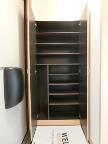 パストラルＫＡ棟の収納