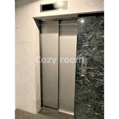 【その他共用部分】 | アルデール江坂 | エレベーターホールです。