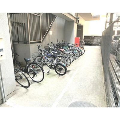 【その他共用部分】 | アルデール江坂 | 駐輪場です。