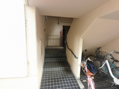 【その他共用部分】 | パークハイツ三ッ沢 | 共用部分階段