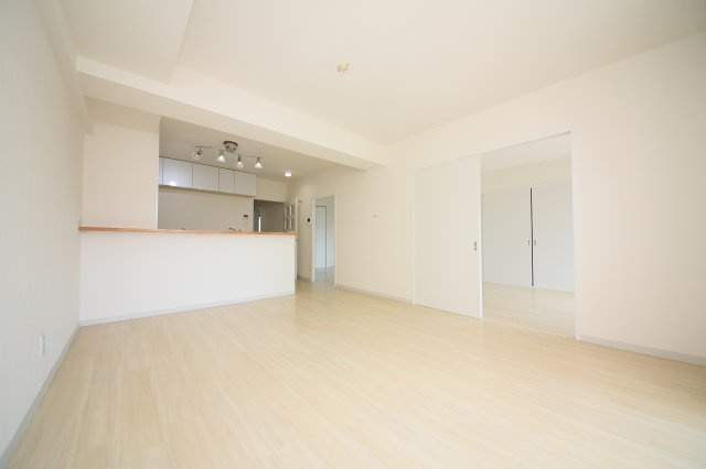 サニーコート清城の居間・リビング