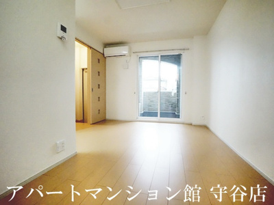 【居間・リビング】 | イースト・フィールドレジデンス